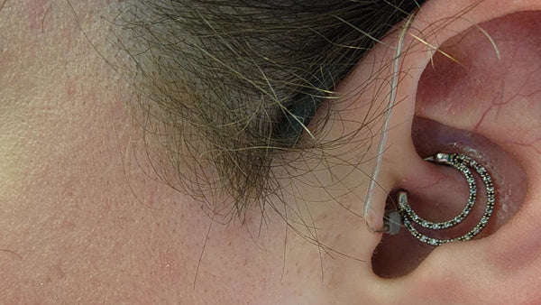 911 dispatchers communicate as the Initial first responders